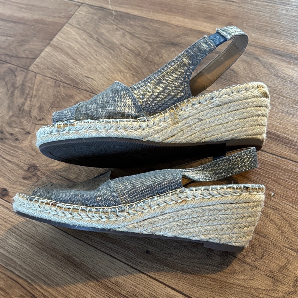 Clarks Gray Slingback Espadrilles - Picture 3 of 4